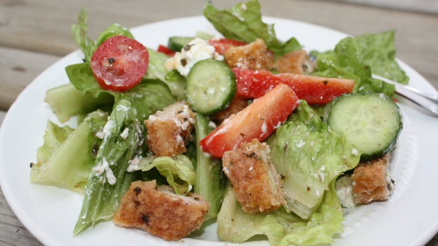 Easy Greek Chicken Salad